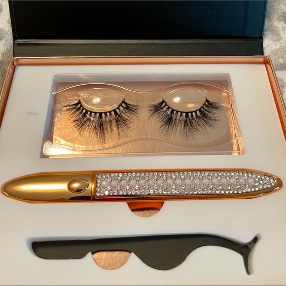 Real Mink Lashes 25mm - Karma - Picture 1 of 2